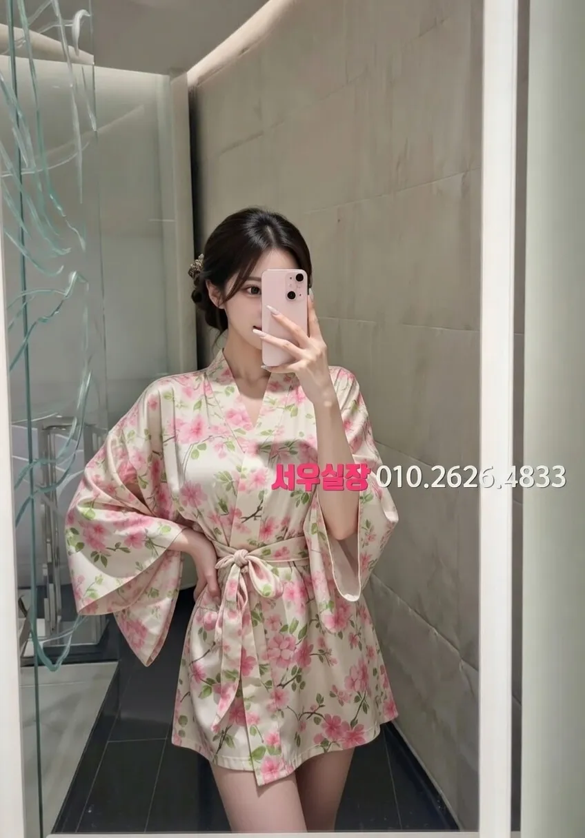 충남 다국적노래클럽 프리미엄 라인업 16번 프로필