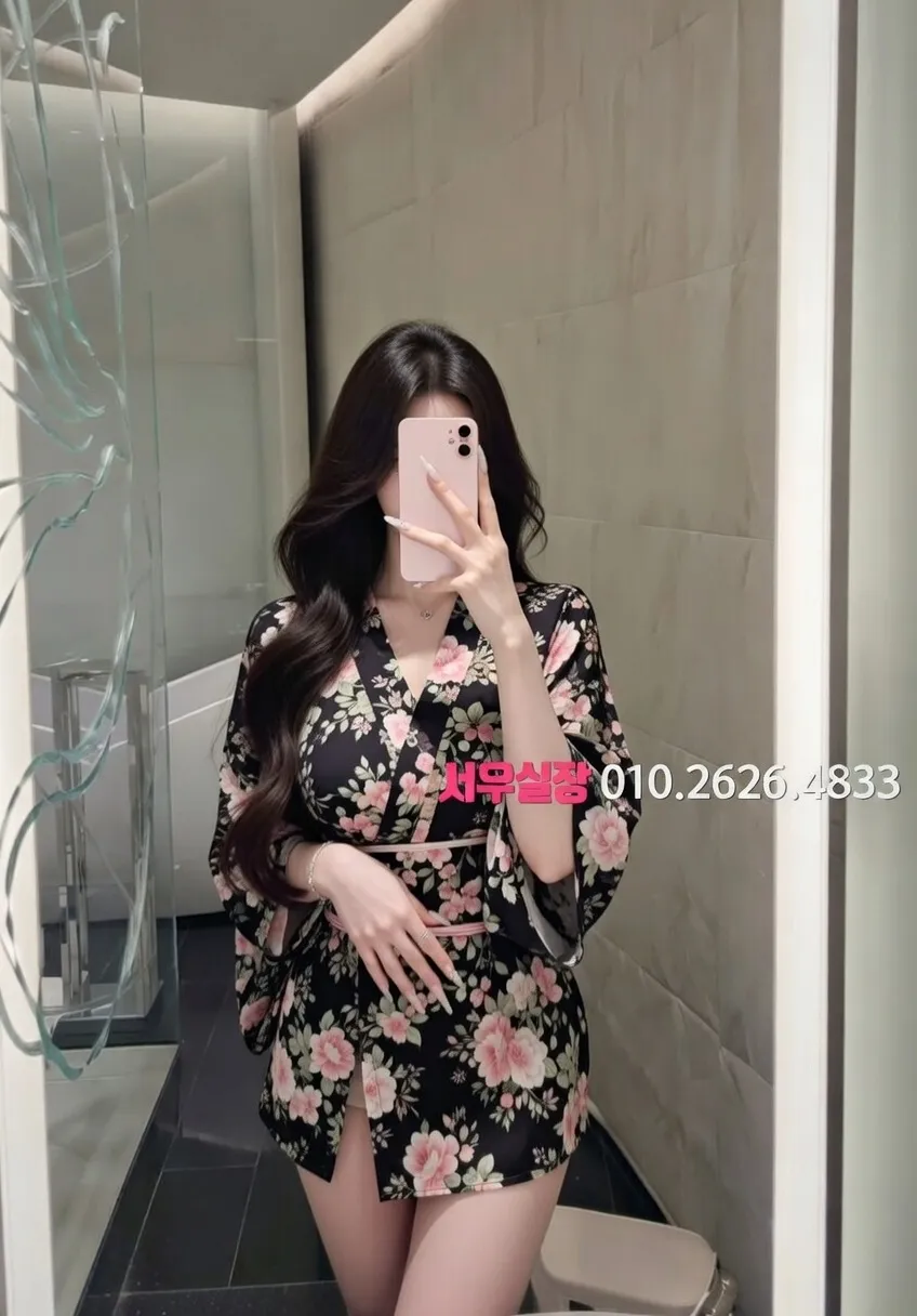 충남 룸살롱 프리미엄 라인업 19번 프로필