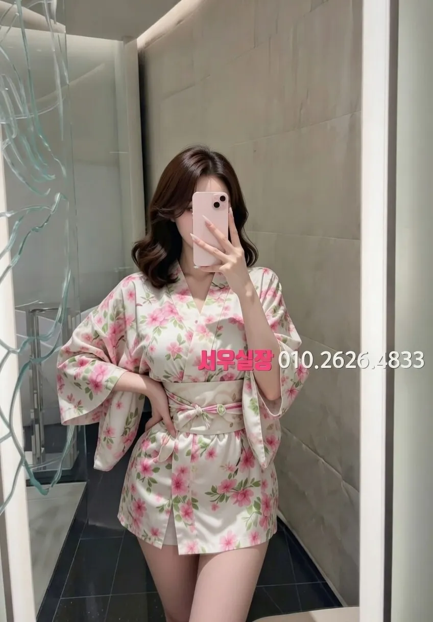 충남 쓰리노 프리미엄 라인업 34번 프로필