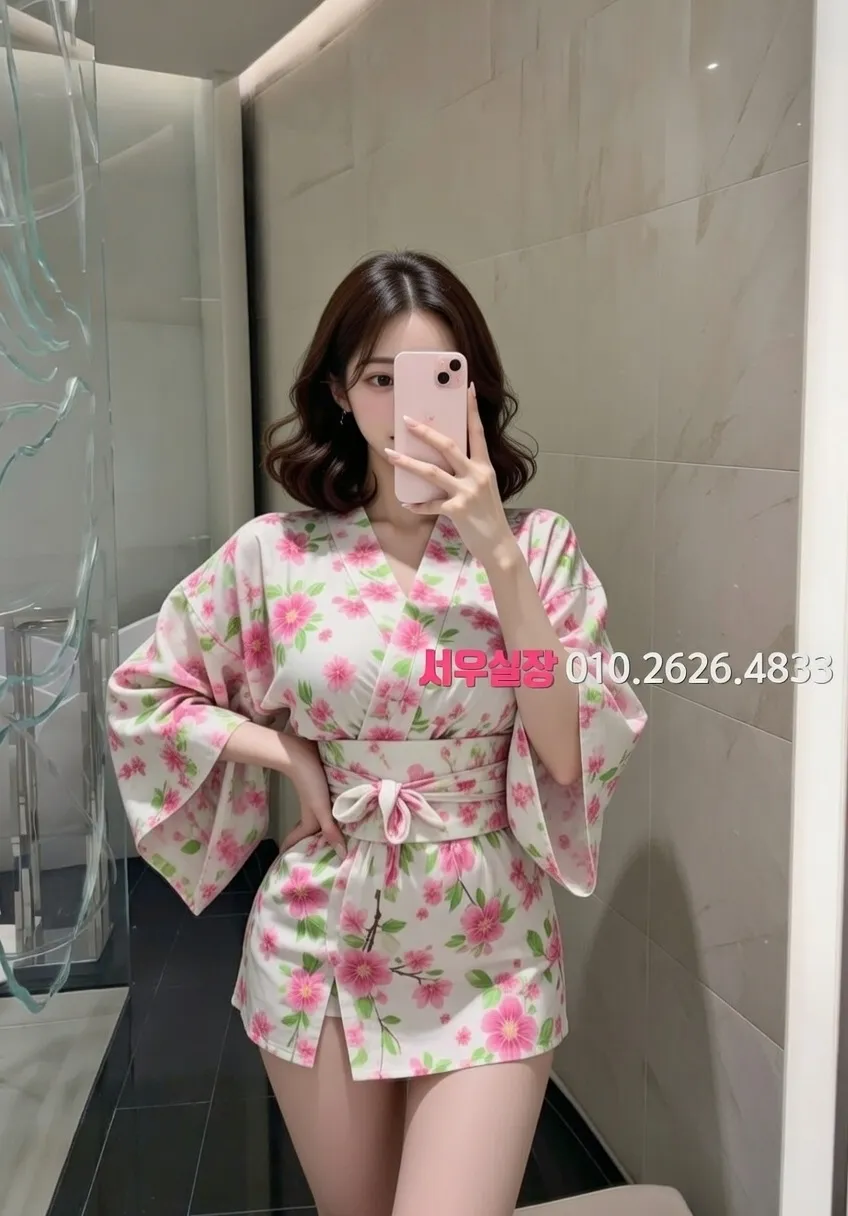 충남 다국적 프리미엄 라인업 27번 프로필